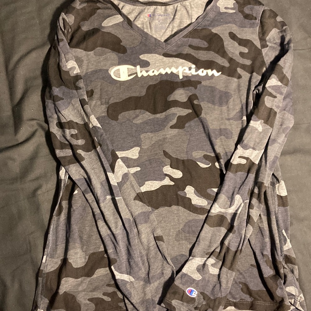 Champion camo long sleeve shirt